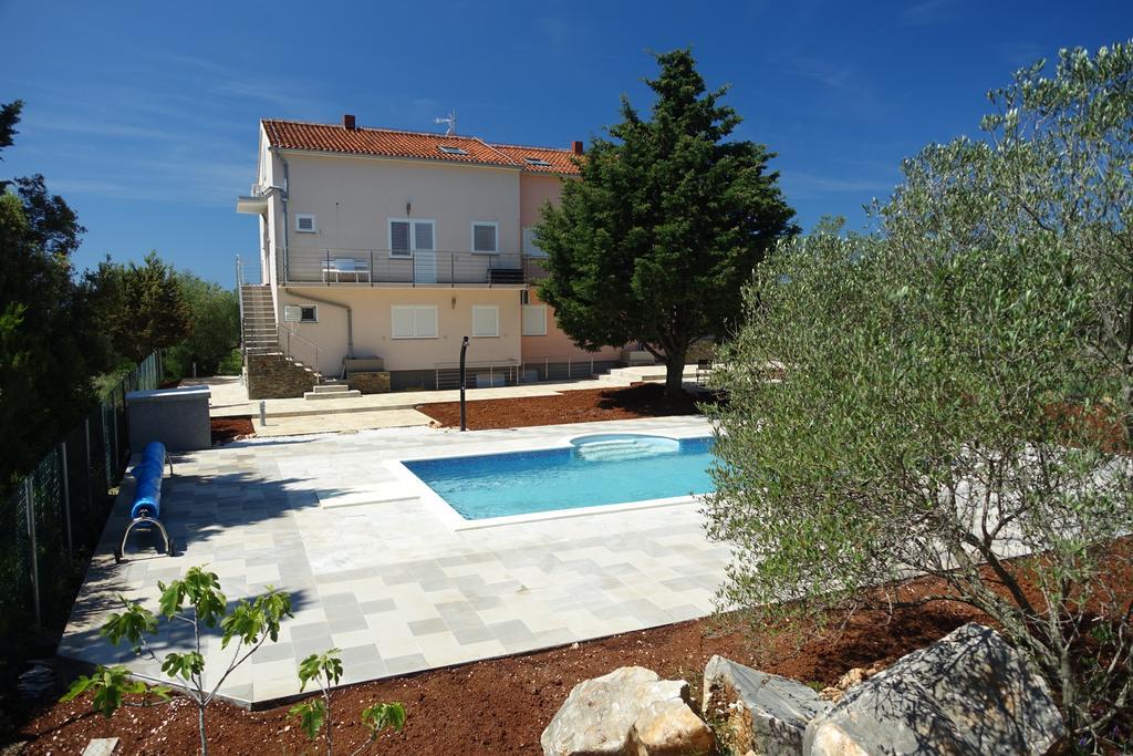 Olive Apartments Ugljan Exterior foto